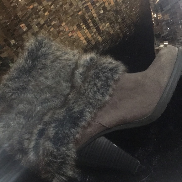 Fur booties - Picture 3 of 5